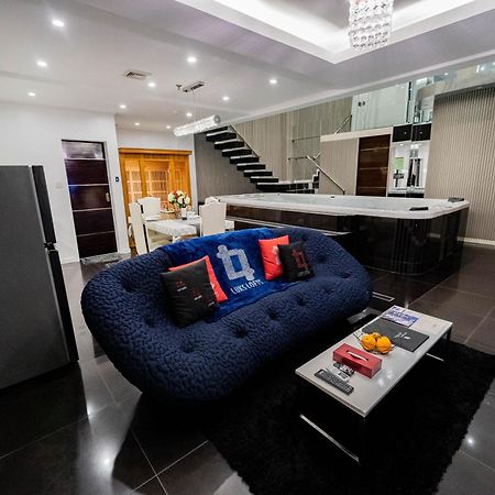 Luks Lofts Hotel & Residences Batangas Extérieur photo
