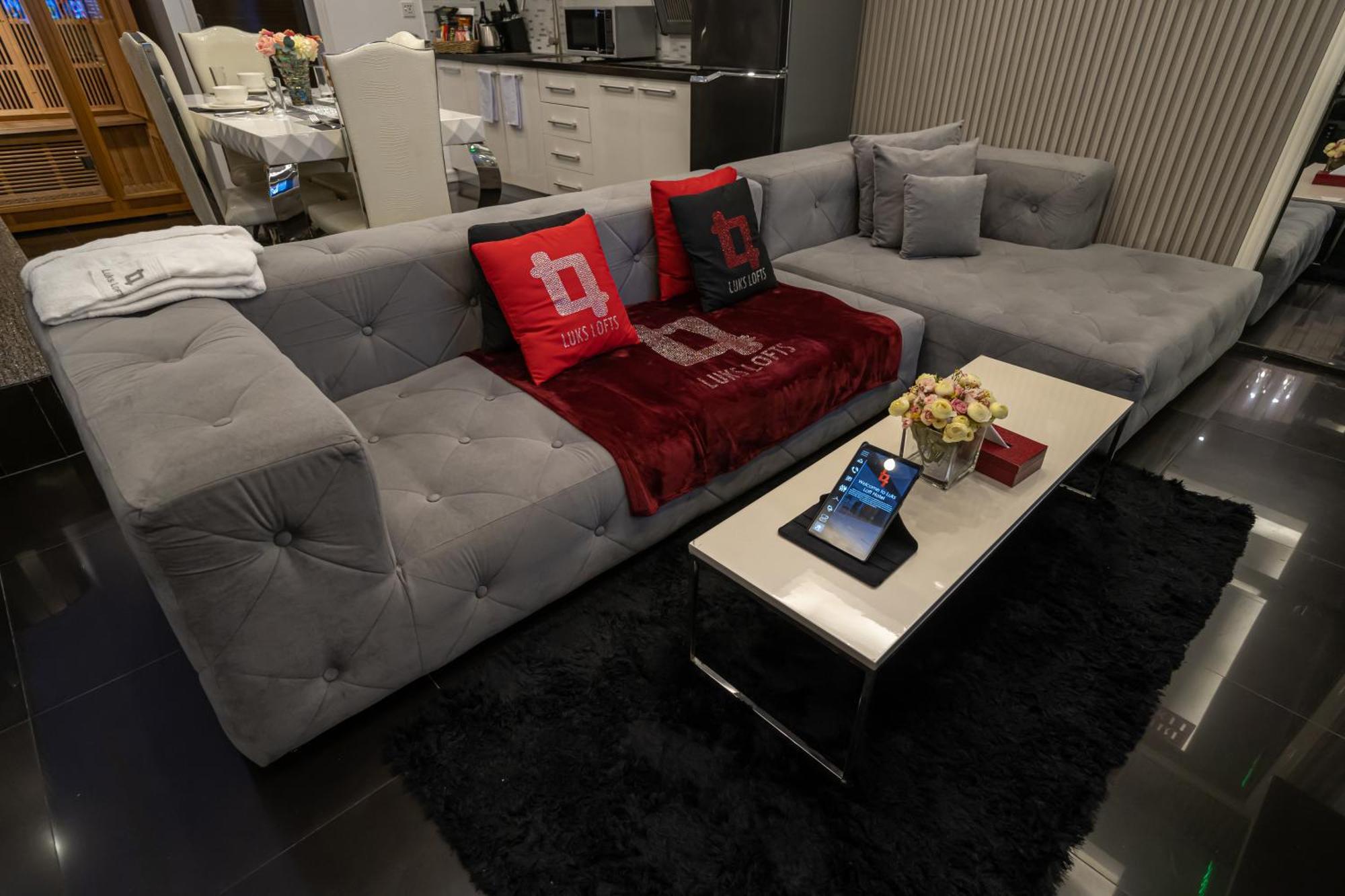 Luks Lofts Hotel & Residences Batangas Extérieur photo