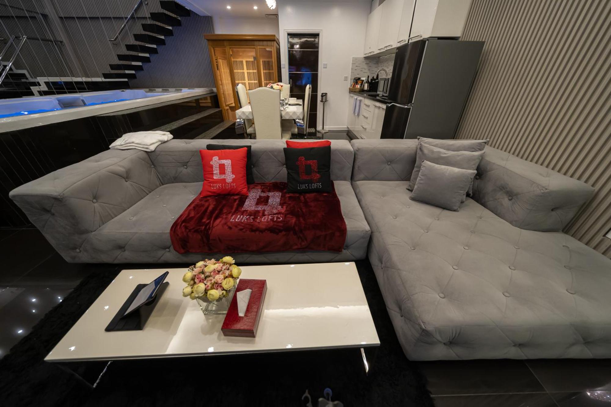 Luks Lofts Hotel & Residences Batangas Extérieur photo